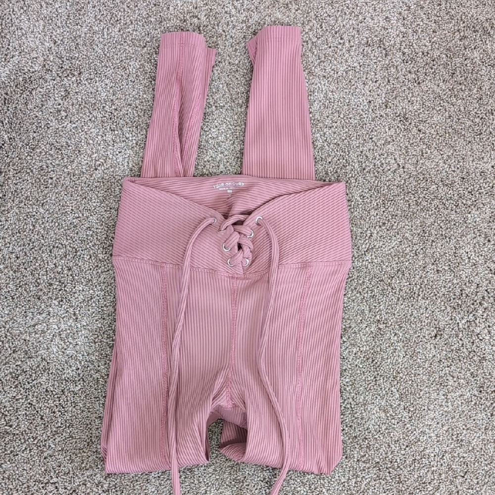 Year Of Ours Football Leggings Size Small Rare Dusty Rose Colorway